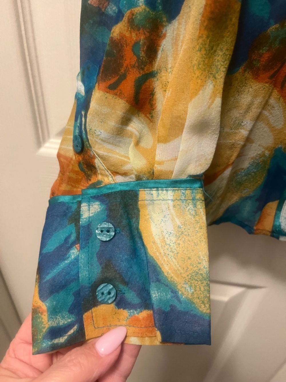 Coldwater Creek Women’s semi sheer Floral Watercolor. Princess Seam Size Large - Picture 4 of 10